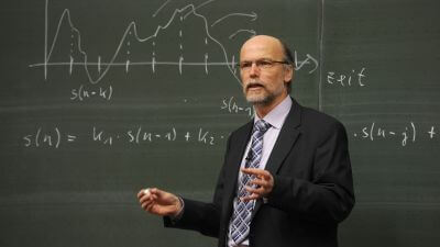 The Analytical approach to Leadership